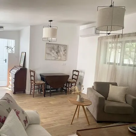 Maison A 150m De La Naturiste, 2 Holiday home *