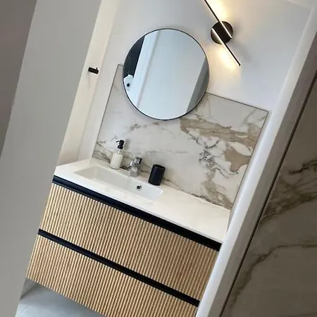 Maison A 150m De La Naturiste, 2 Σπίτι διακοπών Linguizzetta